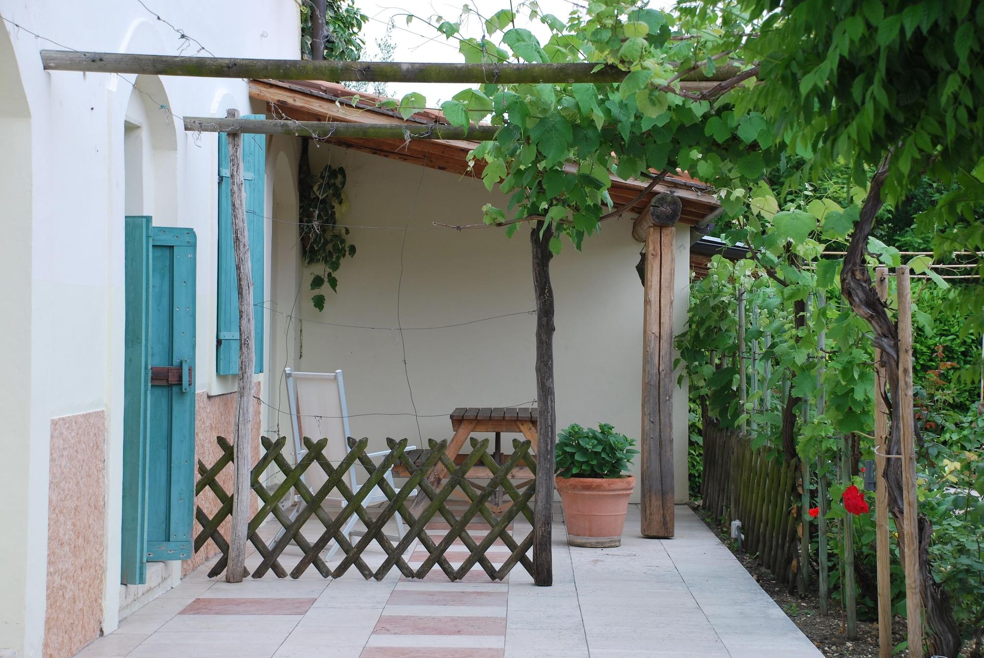 Doppelzimmer mit Patio
