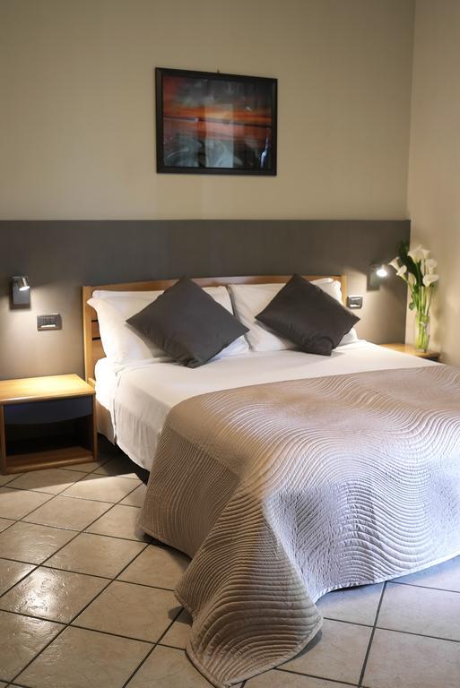 Double Room,227928986:JPEG