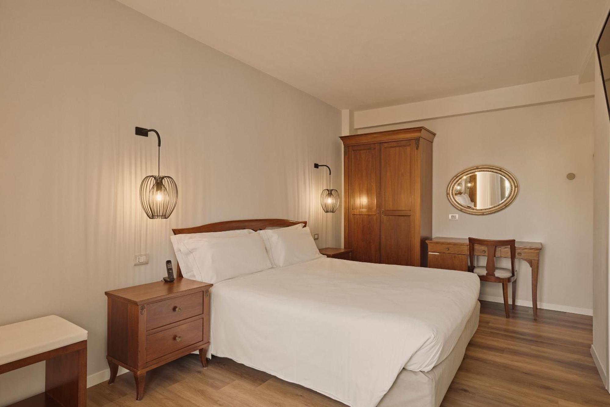 Deluxe Double Room Balcony